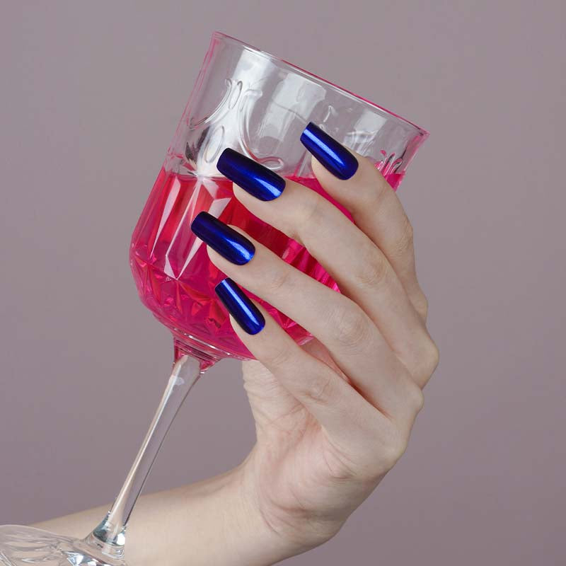 UV - Shimmering Deep Sea